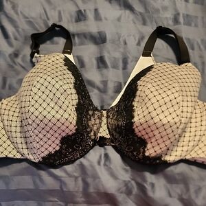 Black And White Bra With Lace From Lane Bryant